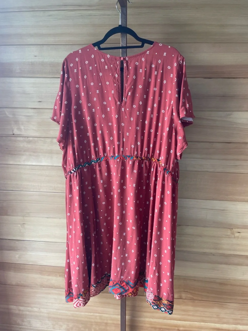 torrid Challis Border Skater Dress Red Abstract Trim V-Neck Mini Dress Size 4X - Picture 2 of 13